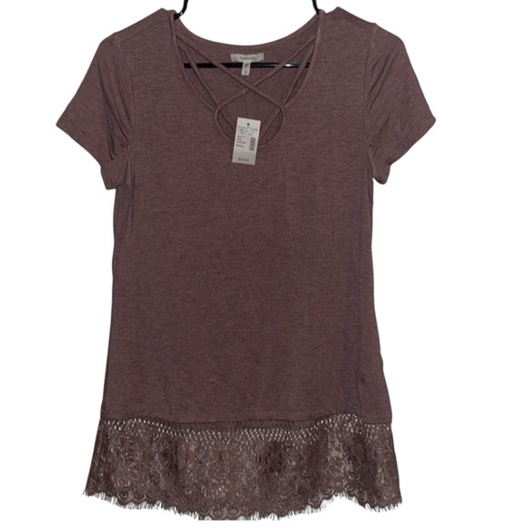🌹NWT/MAURICES SOFT TEE - Picture 1 of 5